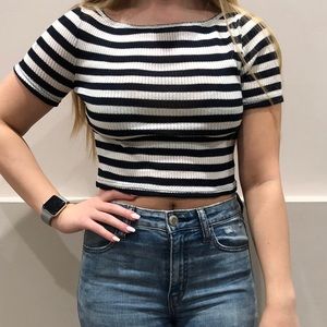 Divided H&M tee shirt size small